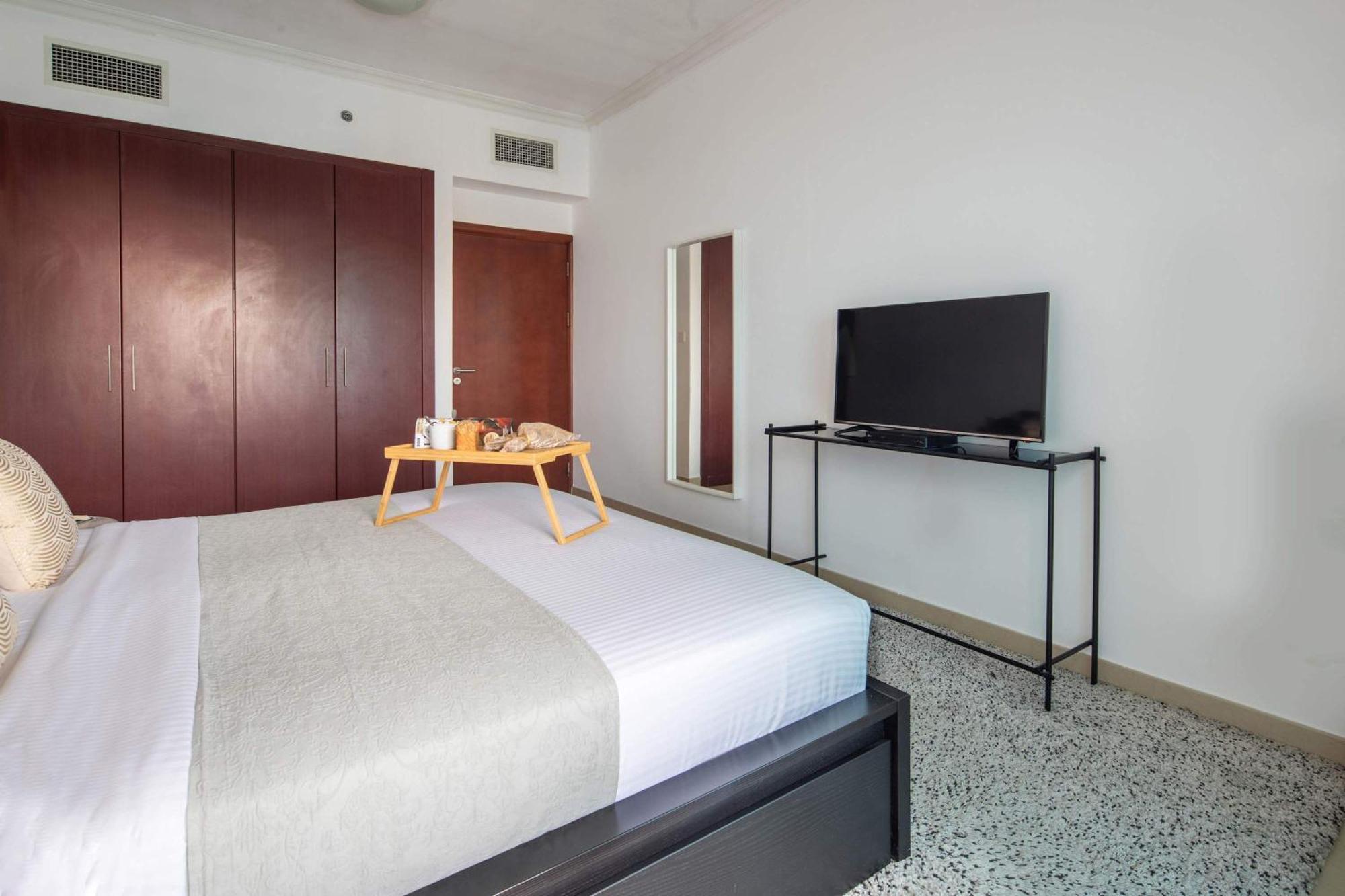 Frank Porter - Time Place Tower Apartment ดูไบ ภายนอก รูปภาพ